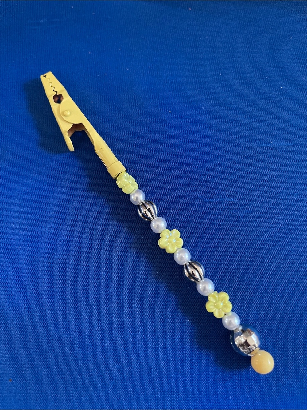 Hand Crafted Yellow Beaded Alligator Clip /Multiuse Charmed Tool